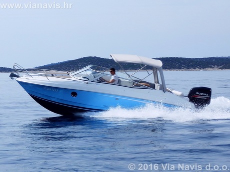 Motorboat Dalmatia