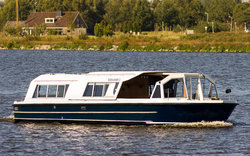 Motorboat Terherne