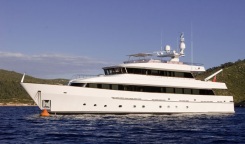 Luxury yachts Puerto Portals