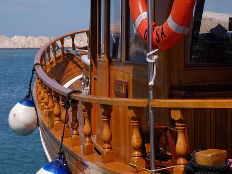 Classic-Adria CA-Holz-Motor-Yacht "LUKA"