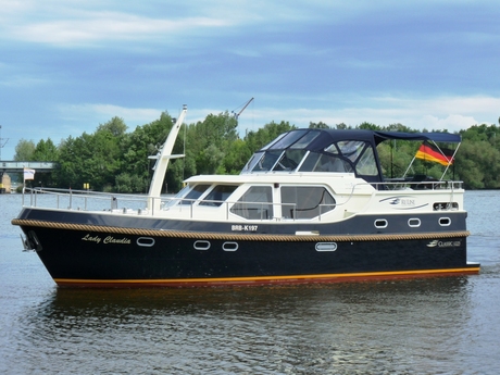 Motorboat Werder